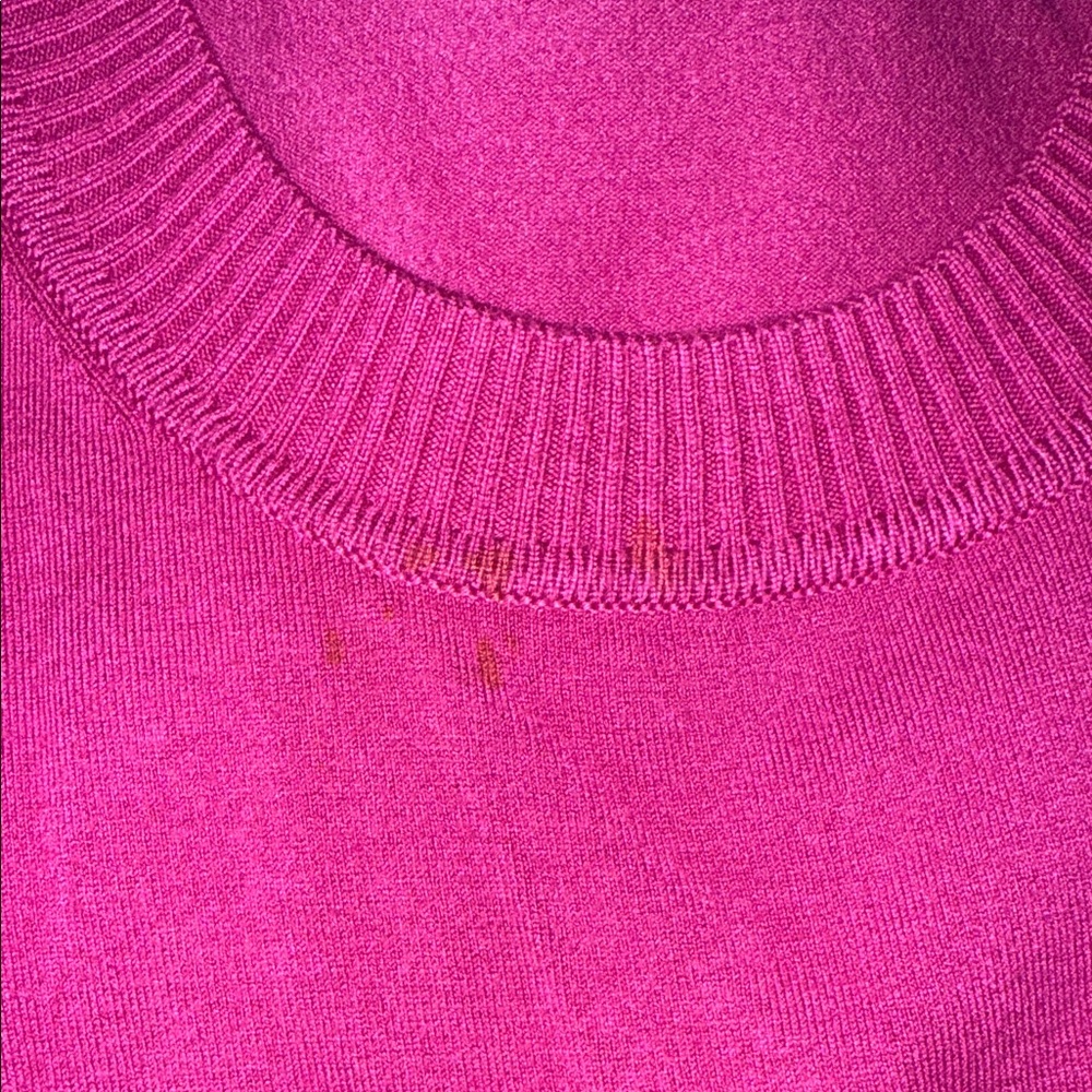 Express Magenta Sleeveless Crop Top - Picture 4 of 4